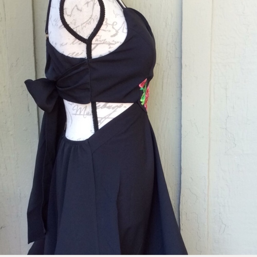 New! Black Floral Cutout Dress - Picture 6 of 8